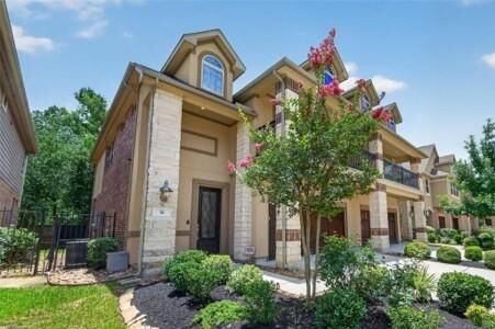 Property Photo:  51 Banbury Court  TX 77375 