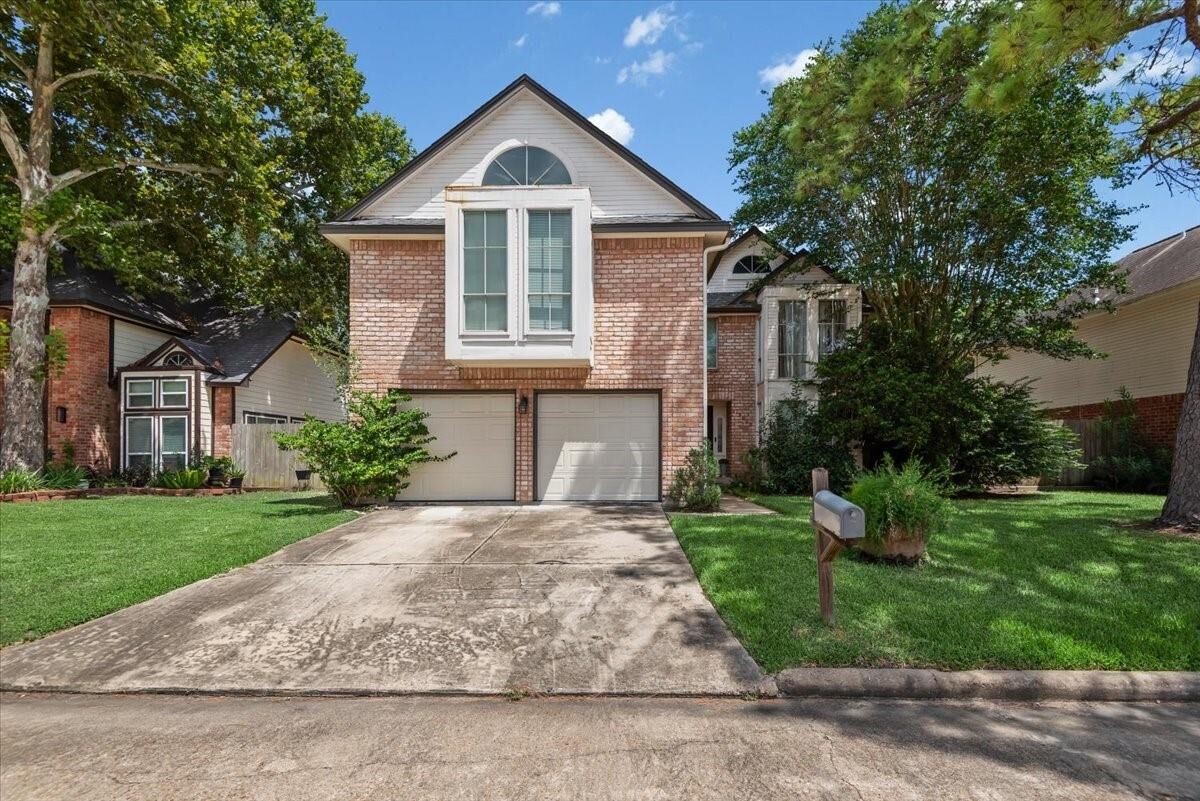 Property Photo: 13022 Hollow Brook Drive TX 77082