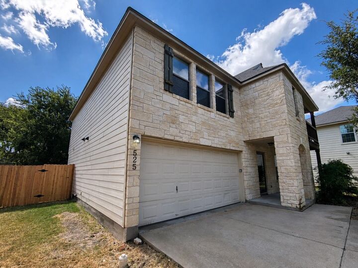 Property Photo:  525 Eagles Nest Cove  TX 76502 