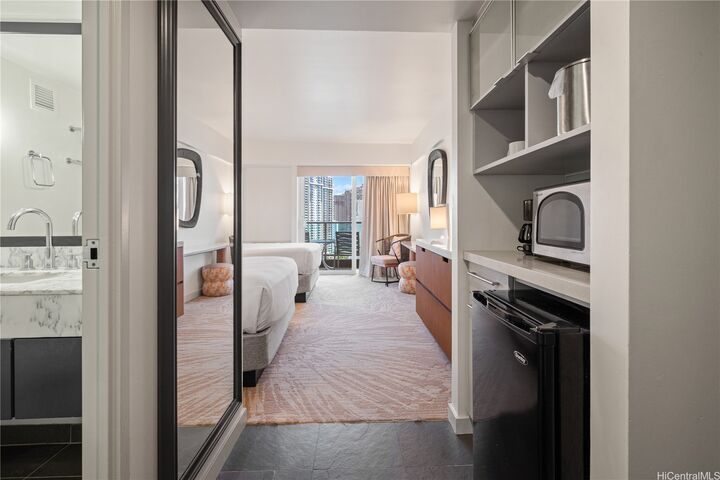 Property Photo:  410 Atkinson Drive 1823  HI 96814 