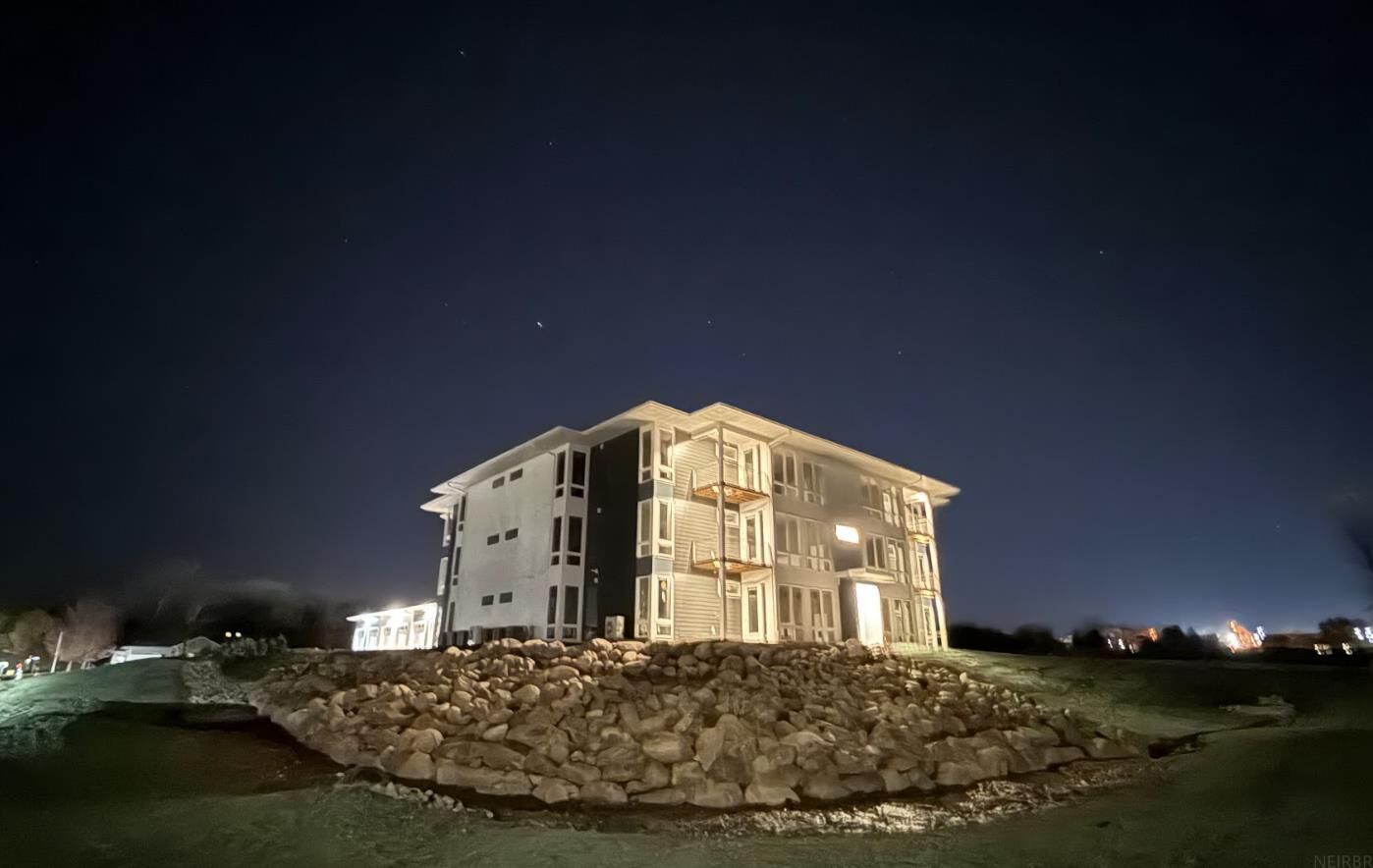 Property Photo:  4015 Cedar Heights Drive 3  IA 50613 