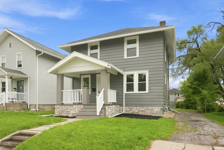 Property Photo:  2921 Holton Avenue  IN 46806 