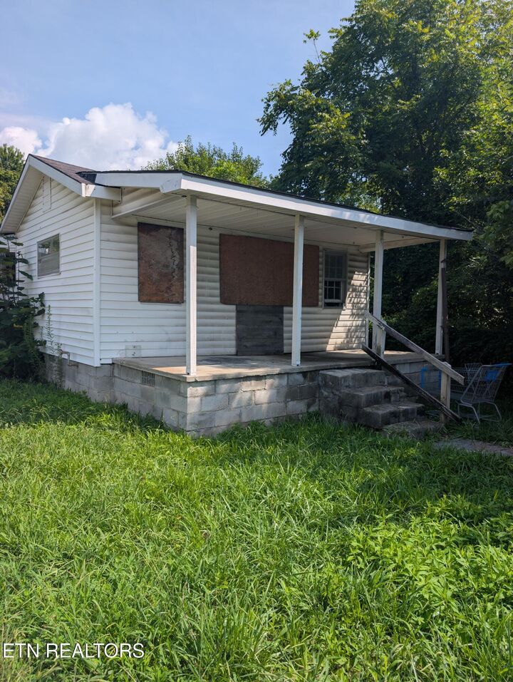 Property Photo: 110 Danbury Ave KY 40965