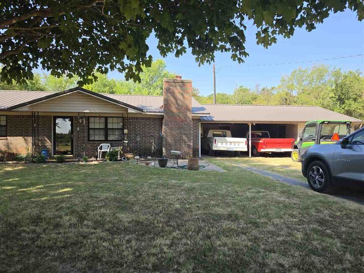 Property Photo: 22091 NE North Drive OK 73541-1039