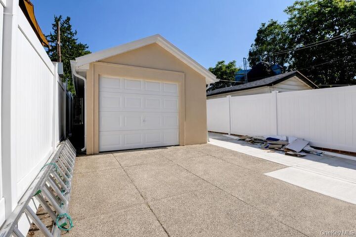 Property Photo:  6472 80th Avenue  NY 11385 
