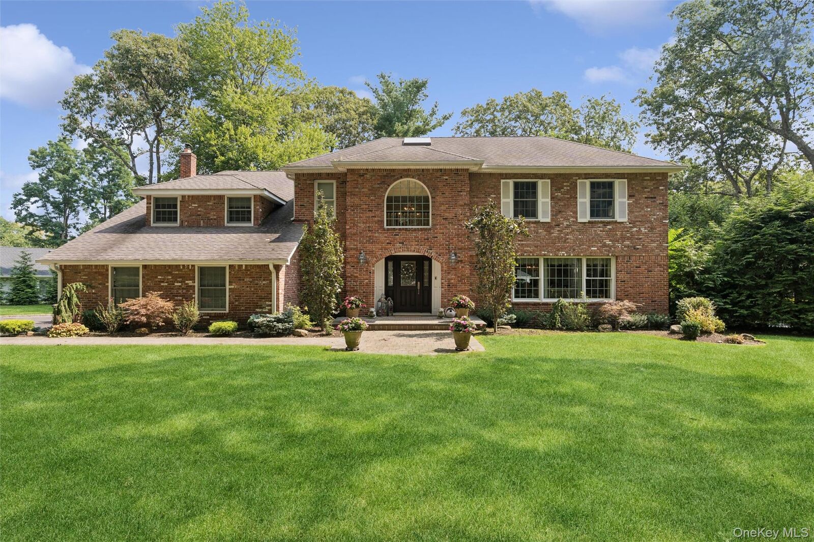 Property Photo: 38 Riverview Terrace NY 11787