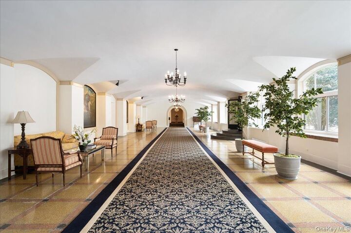 Property Photo: 16 N Chatsworth Avenue 606 NY 10538