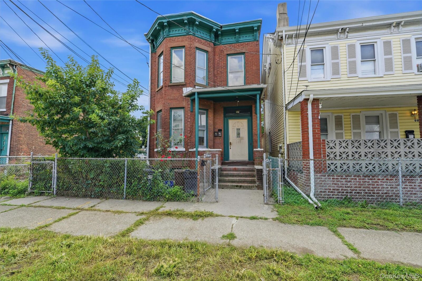 Property Photo:  97 Courtney Avenue  NY 12550 