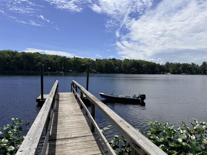 Property Photo:  1957 SE 477 Avenue  FL 32680 