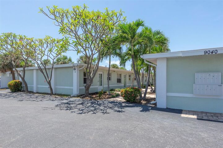 Property Photo: 9040 Blind Pass Road B1 FL 33706