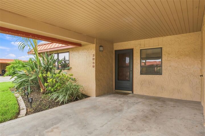 Property Photo:  3868 Catalina Drive  FL 34210 