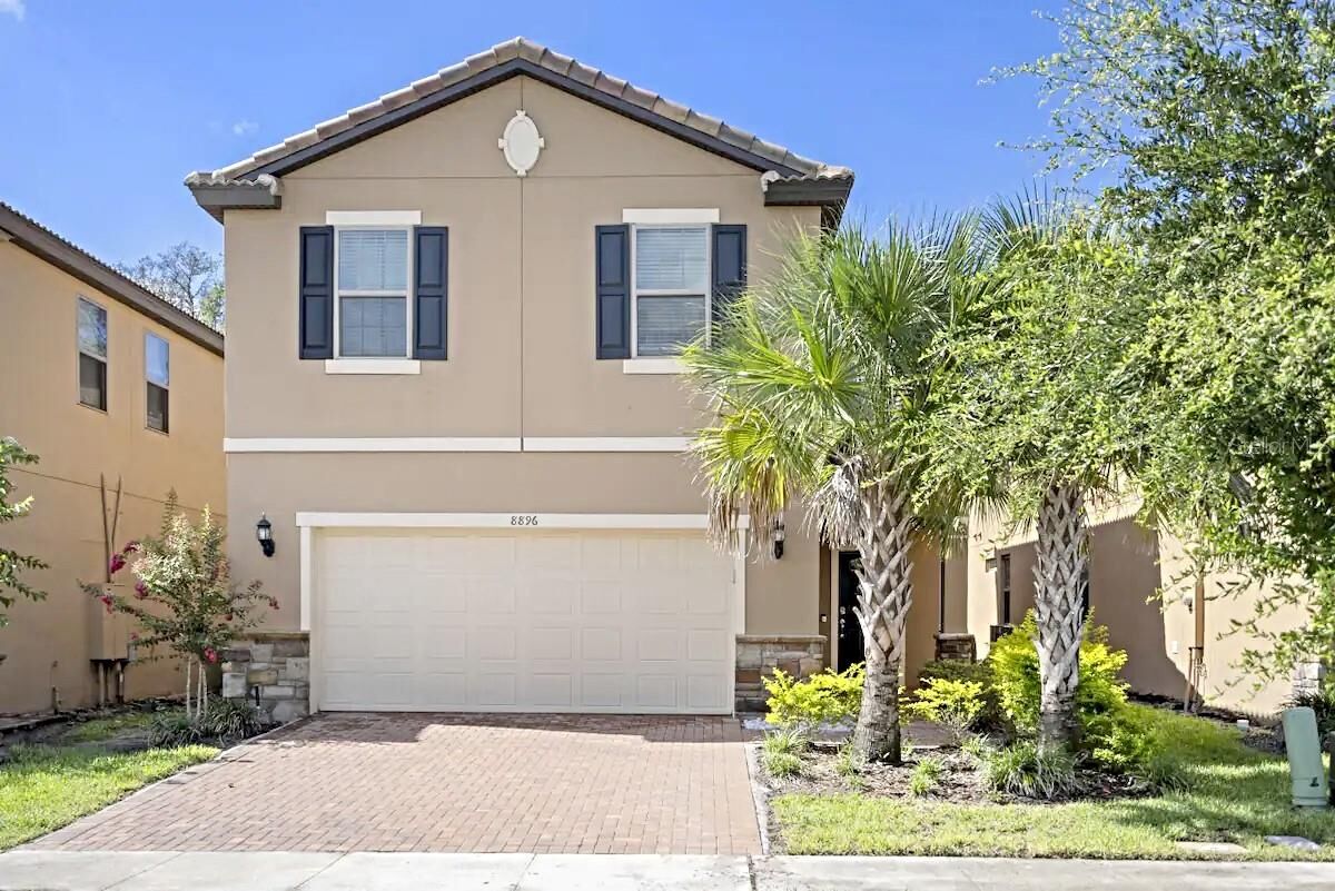 Property Photo: 8896 Bengal Court FL 34747