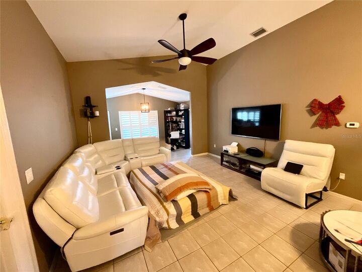 Property Photo:  2789 Morningside Drive  FL 33759 