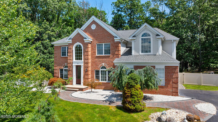 Property Photo:  26 Chiswick Court  NJ 08527 