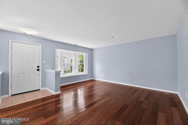 Property Photo:  117 Buckingham Way  NJ 08054 