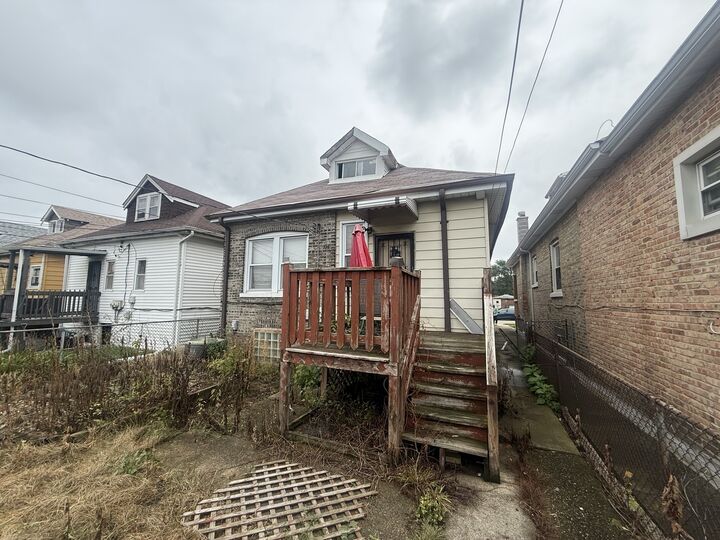 Property Photo:  8542 S Elizabeth Street  IL 60620 