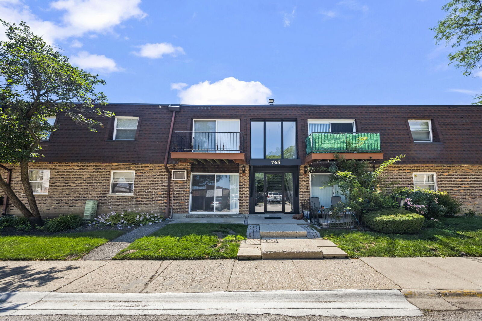 Property Photo:  765 Grove Drive 103  IL 60089 