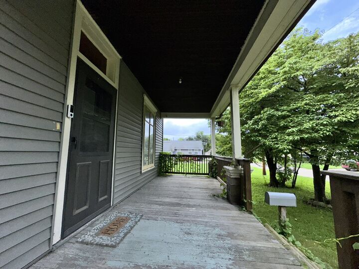 Property Photo: 207 Cottage Street IL 61364