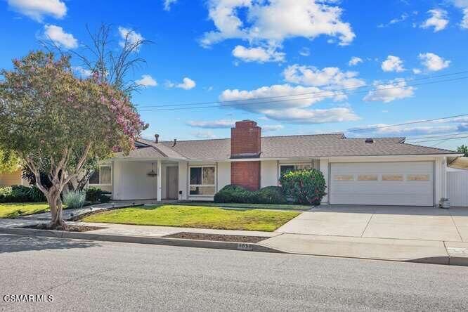 Property Photo:  1558 Dover Avenue  CA 91360 