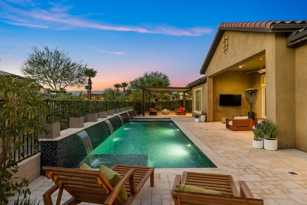 Property Photo: 14 Merlot CA 92270