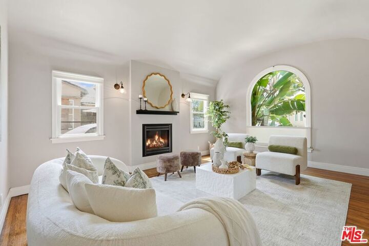 Property Photo:  3130 Hutchison Avenue  CA 90034 