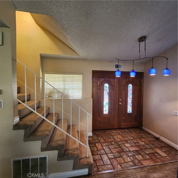 Property Photo:  5573 Pueblo Court  CA 90040 