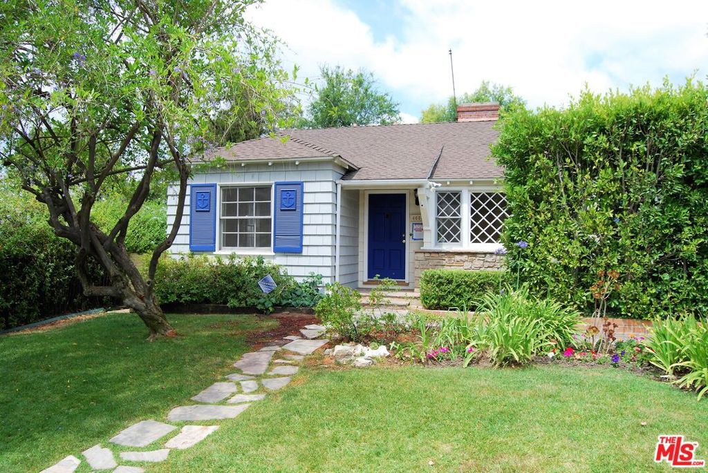Property Photo: 4653 Farmdale Avenue CA 91602