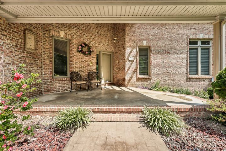 Property Photo:  3101 Flint Ridge Rd  TN 37142 