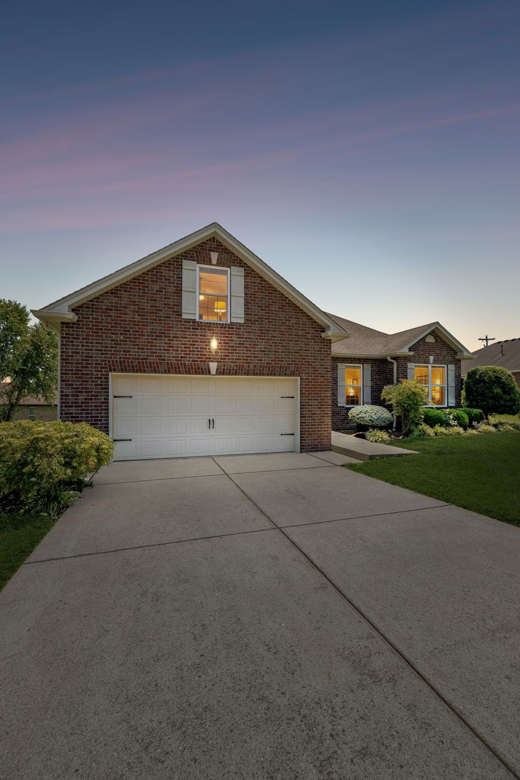 Property Photo: 133 Beacon St TN 37066