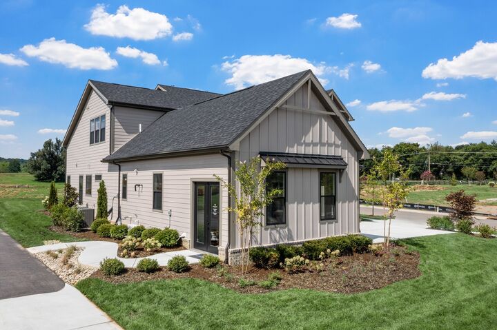 Property Photo: 5425 Fremar Circle E TN 37064