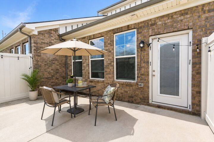 Property Photo: 2108 Halfmoon Way TN 37130