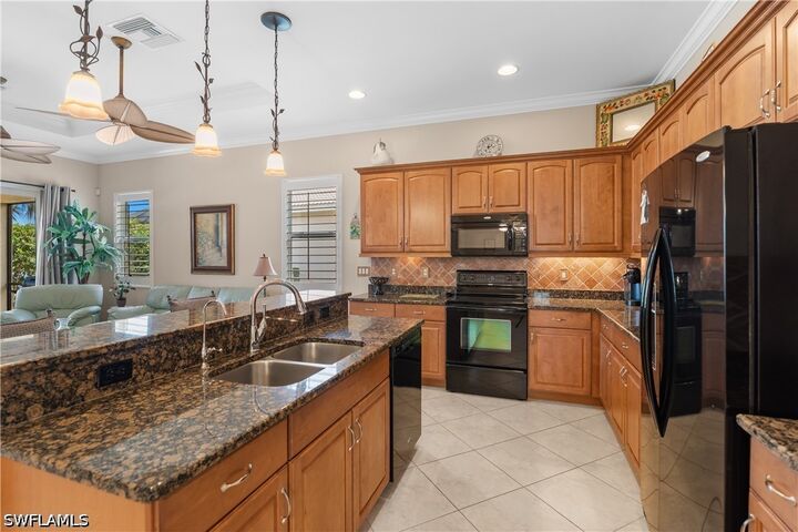 Property Photo:  10428 Materita Drive  FL 33913 