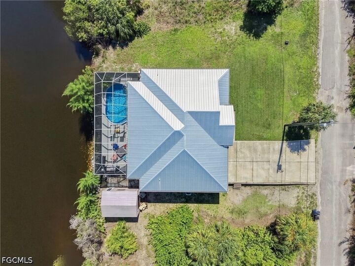 Property Photo: 3400 Coquina Lane FL 33956