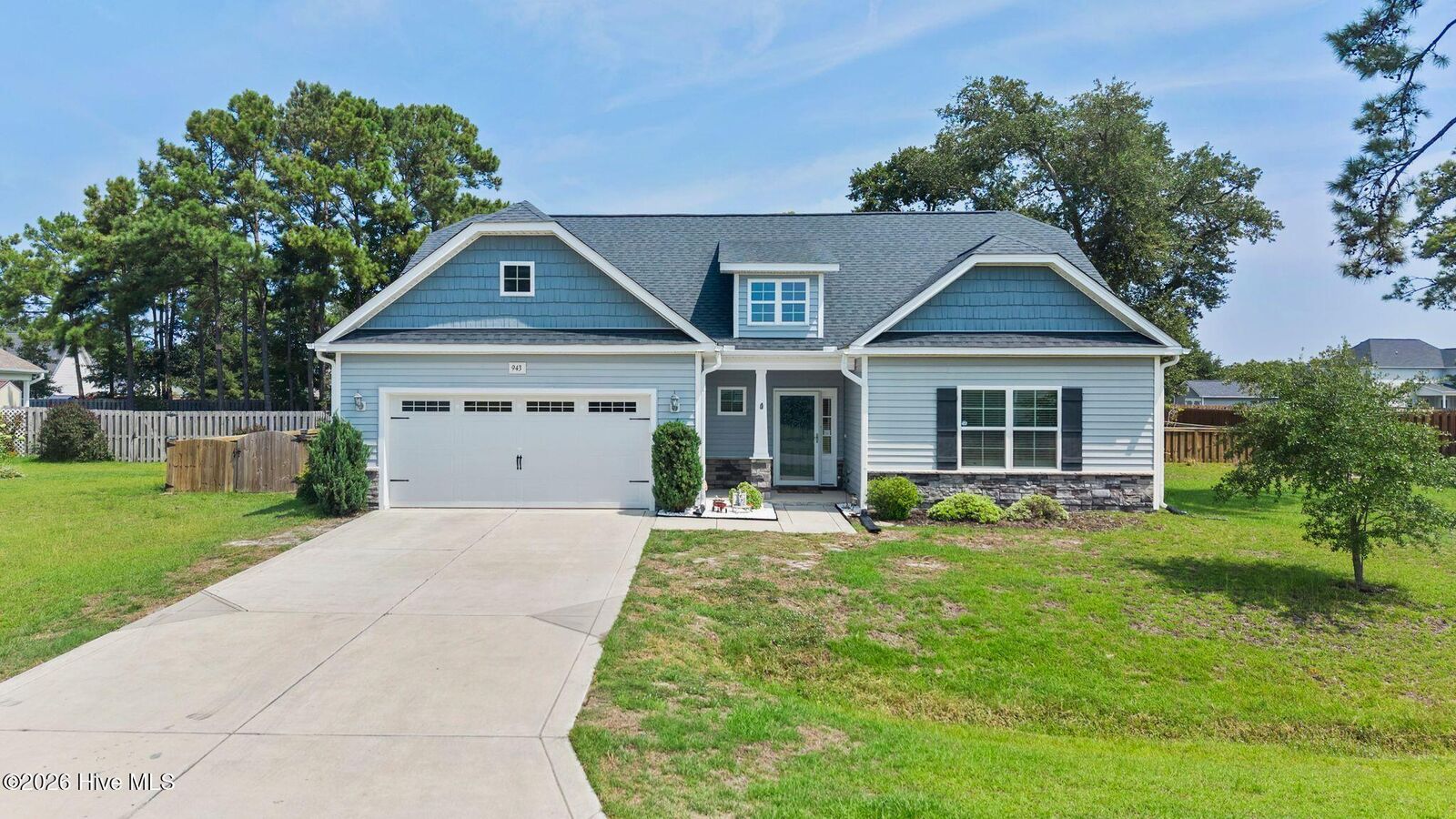 Property Photo: 943 Needlerush Road NC 28460