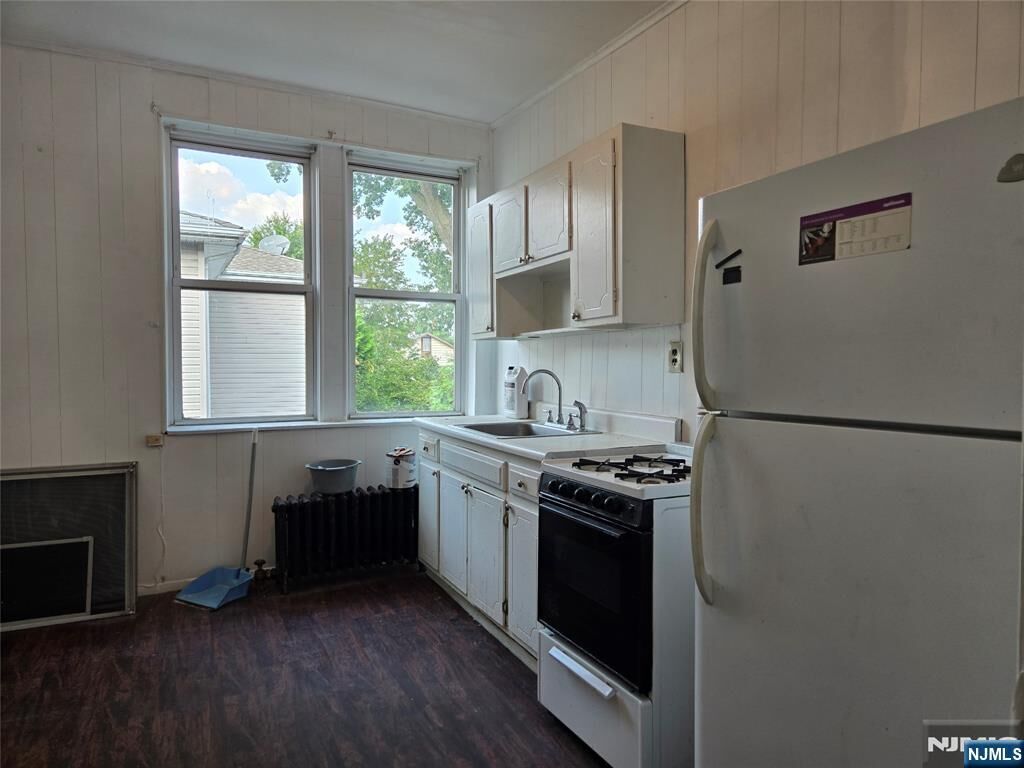 Property Photo:  101-105 Page Avenue  NJ 07071 