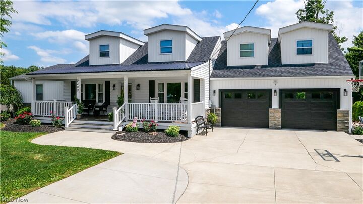 Property Photo: 9208 Page Road OH 44241