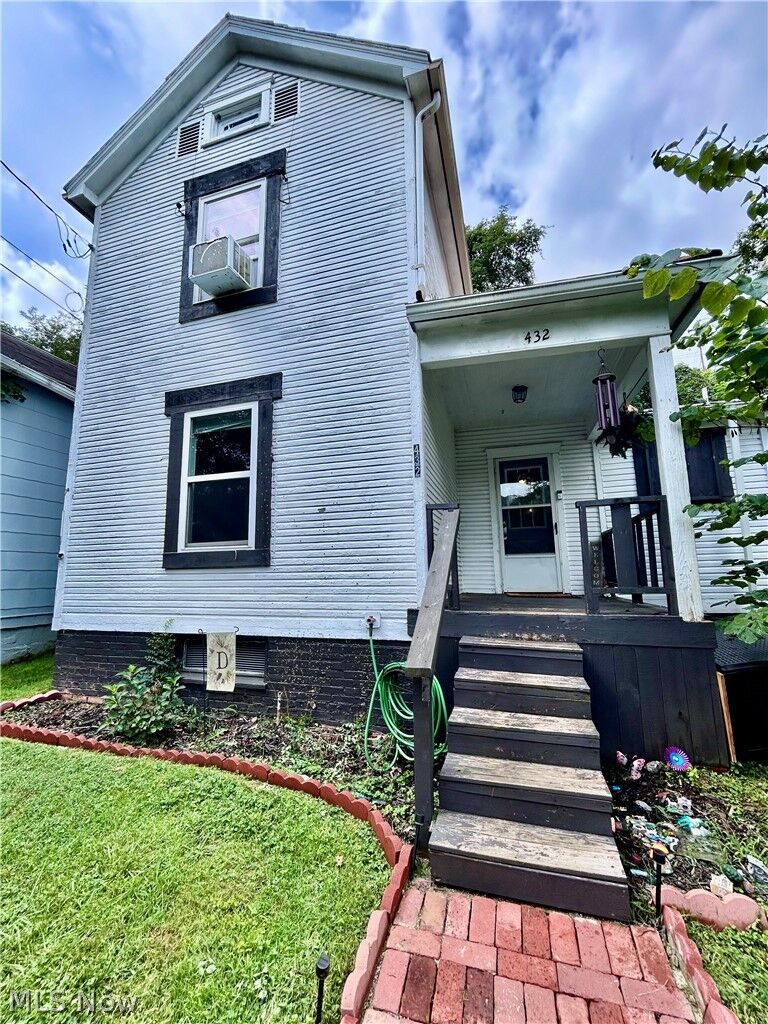 Property Photo: 432 Douglas Avenue OH 45750