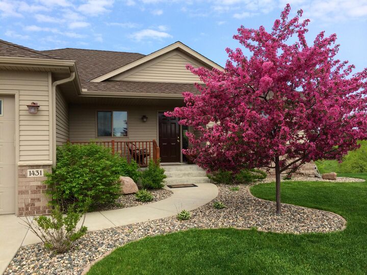 Property Photo: 1431 23rd Street SE MN 56304