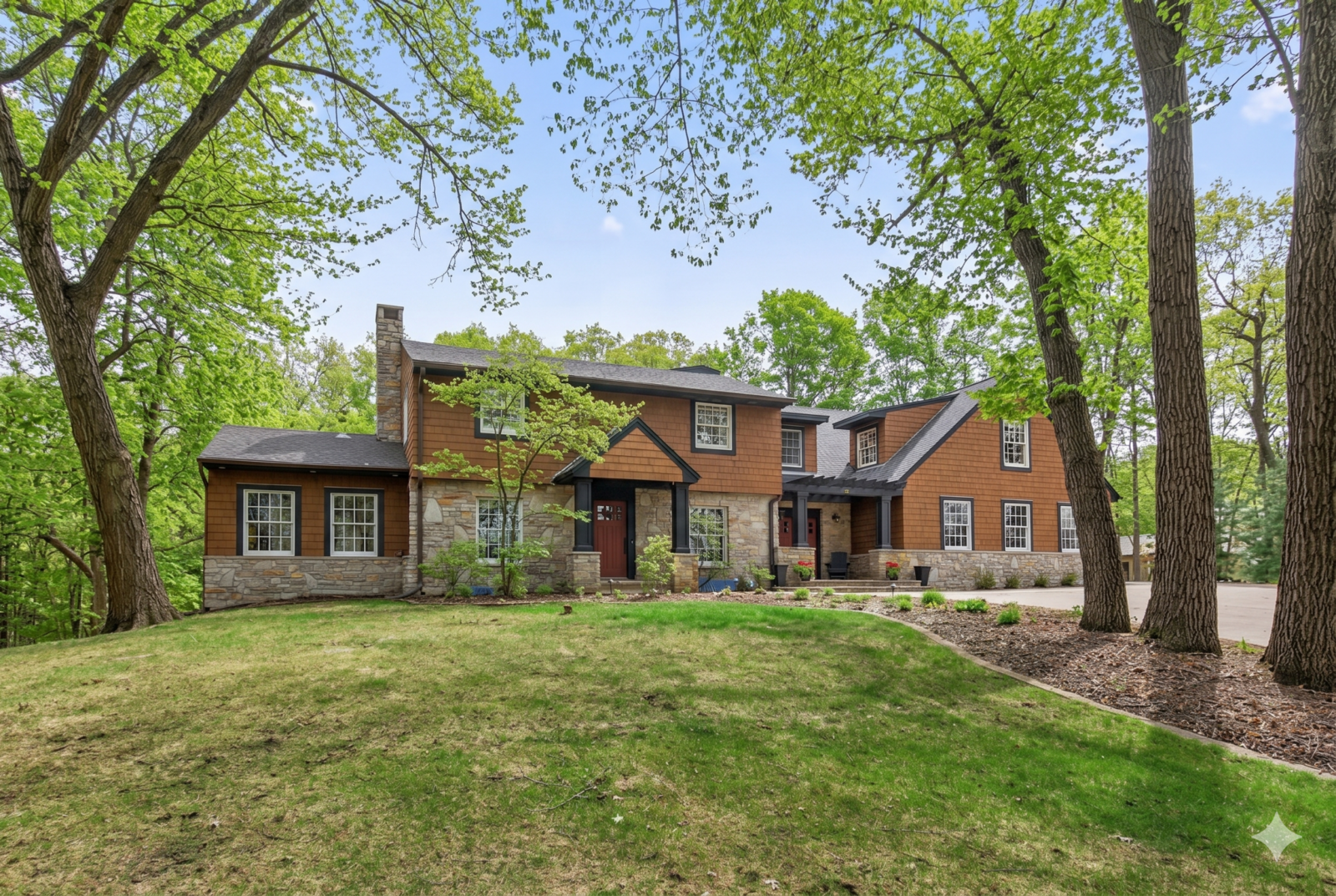 Property Photo:  19055 Ridgewood Road  MN 55391 