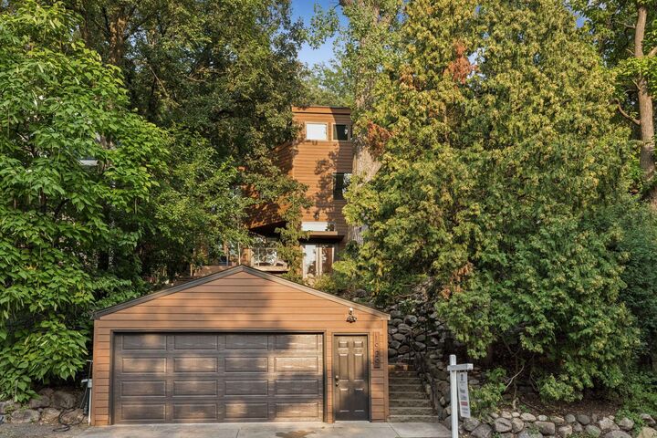 Property Photo:  1929 Ewing Avenue S  MN 55416 