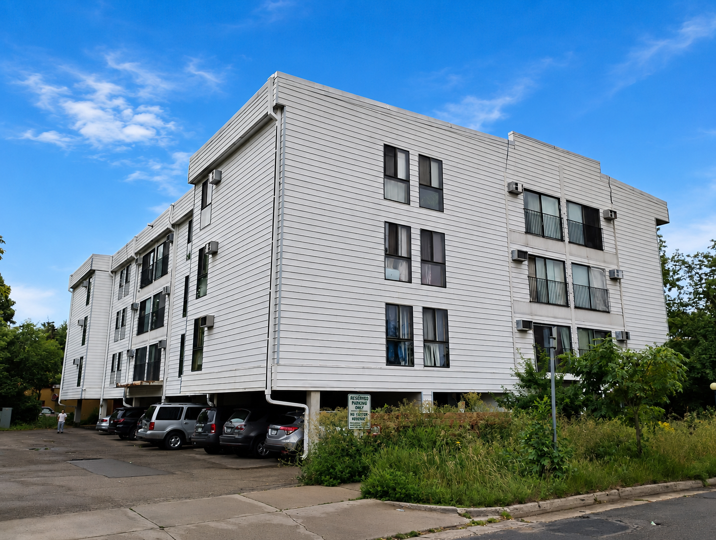 Property Photo: 925 30th Avenue S 206 MN 55406