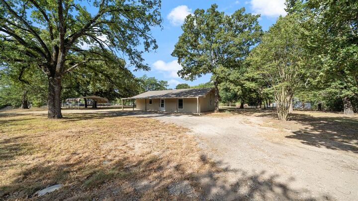 Property Photo: 1320 Johnson Lane TX 75143