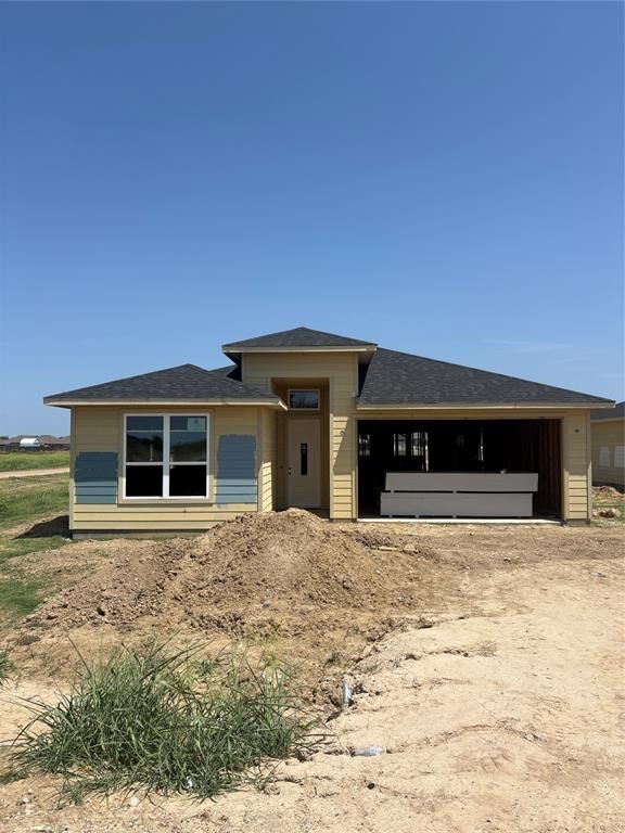 Property Photo:  137 Walker Lane  TX 75147 