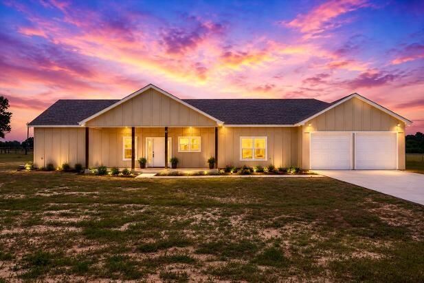 Property Photo: 135 Private Road 5111 TX 75103
