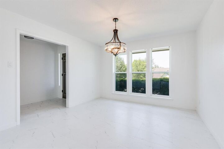 Property Photo: 7717 Woodside Hill TX 76179