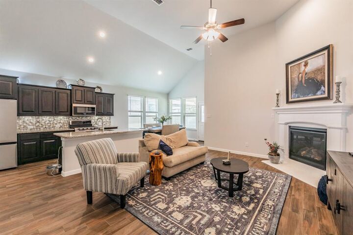 Property Photo: 8901 Thompson Road TX 76226