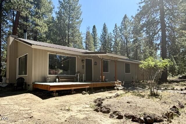 Property Photo: 51530 Riverland Avenue OR 97739