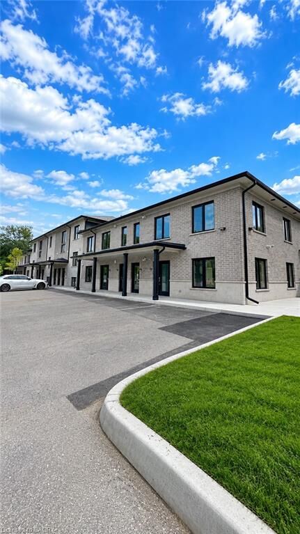 Property Photo:  3202 Vivian Line 47  ON N5A 0K6 