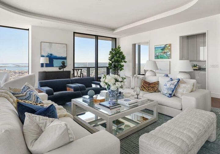 Property Photo:  1 Dalton Street 5602  MA 02115 