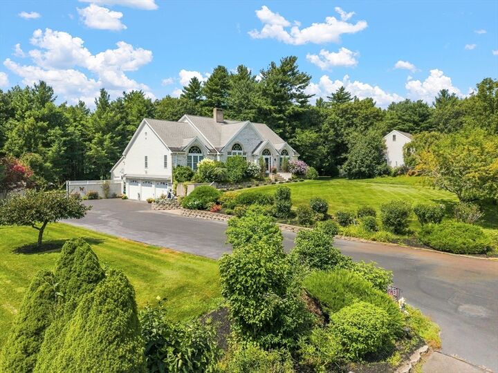 Property Photo: 10 Edna Cir MA 02717